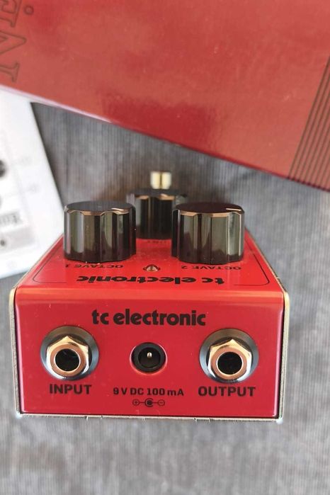 Pedal TC Electronic Nether Octaver (como novo na caixa)