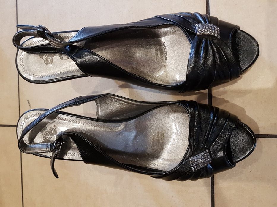 Buty na obcasie bez palców