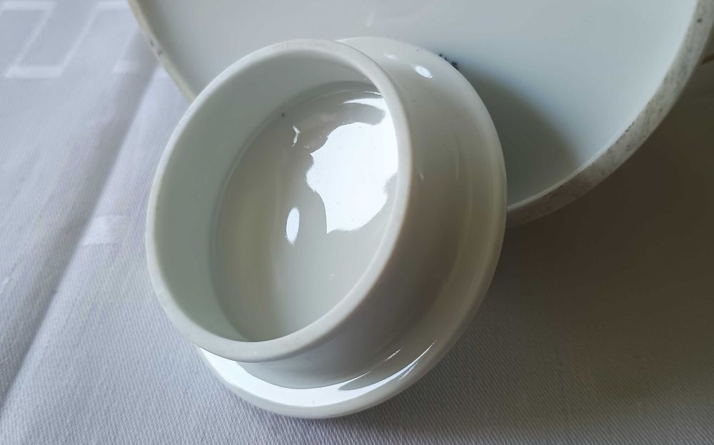 Rosenthal "Schattenrose" – dwa dzbanki 650 i 1000 ml