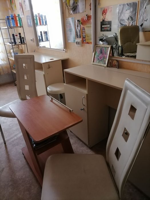 Харьков. Б/у мебель для салона