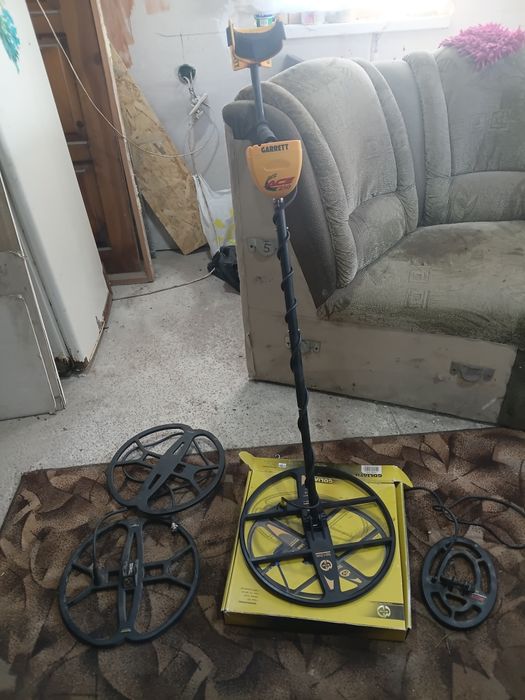 Продам металошукач аську 250