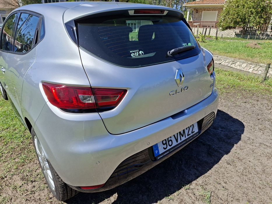 Renault clio como novo