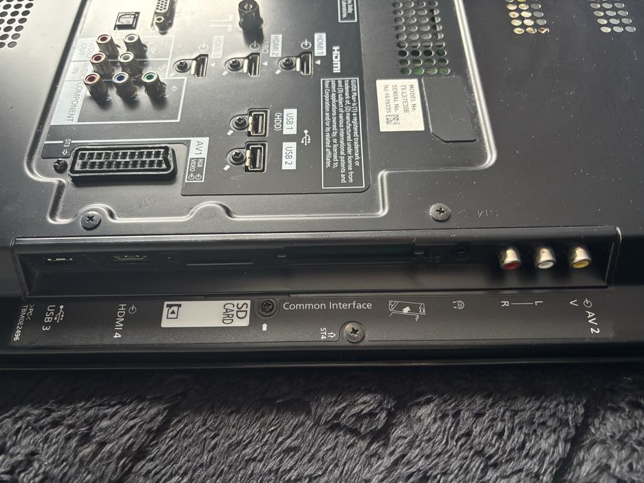 TV Panasonic TX-L37E30E