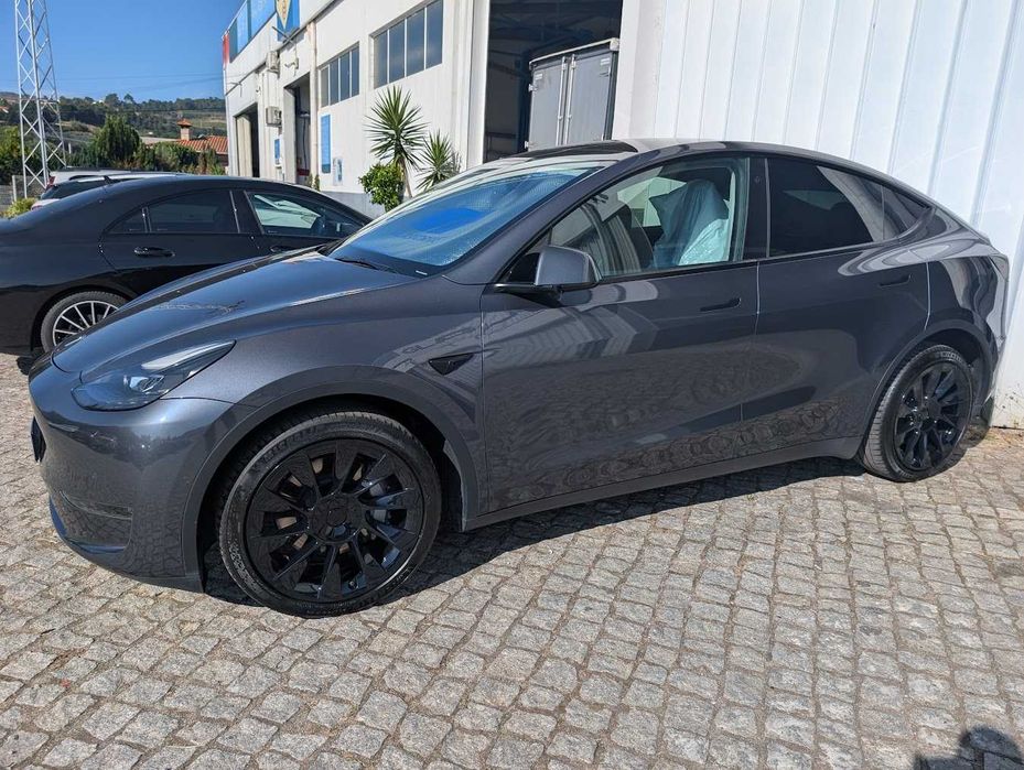 Tesla Model Y Long Range Dual Motor AWD | Março 2022 | 60.000 km | IVA Dedutível