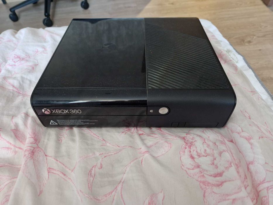 X box 360e 500g+