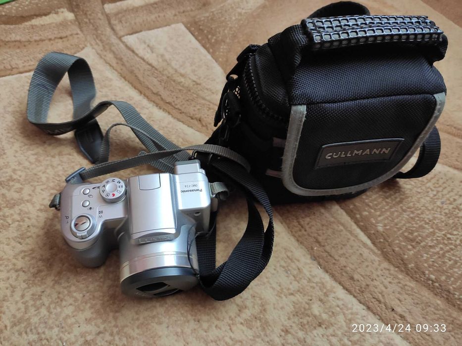 Фотоаппарат Panasonic Lumix DMC-FZ4