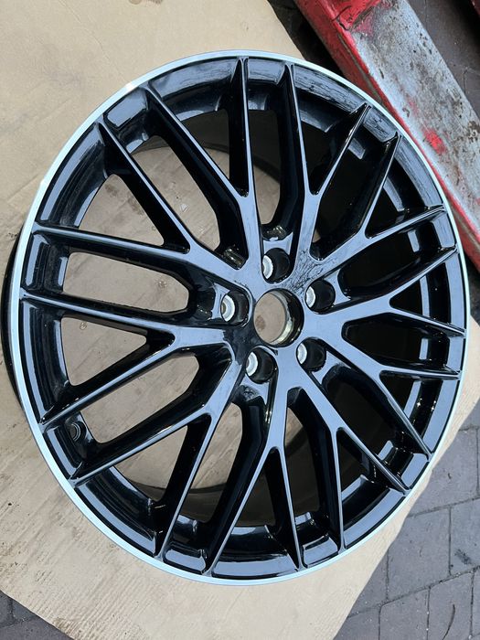 1szt. Felga Aluminiowa 19” Audi Q2 OE NOWA ET45 81A…