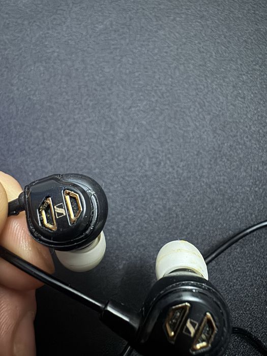 Наушники Senheiser ie 60