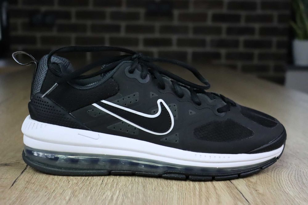 Nike Air Max Genome damskie sneakersy 38 ( 24 cm)