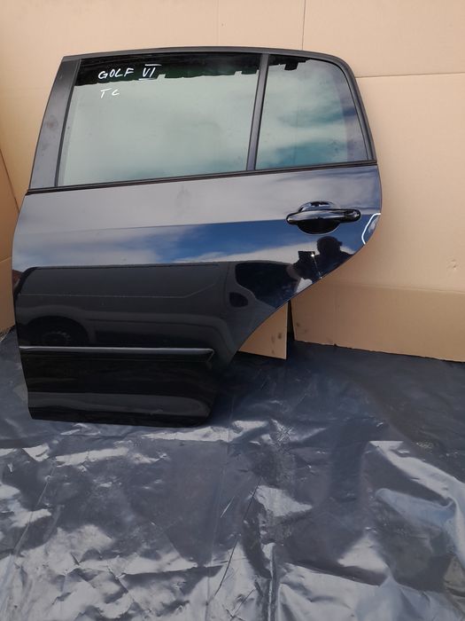 VW Golf VI plus drzwi lewy tył czarne.