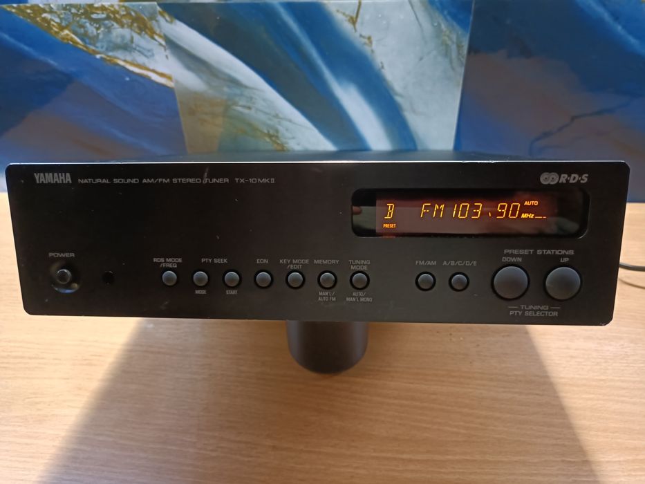 Znakomity Tuner Radiowy YAMAHA TX-10 z RDS.