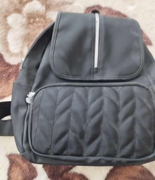 Жіночий рукзак для подорожей школи