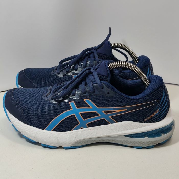 кросівки Asics GT-2000 11