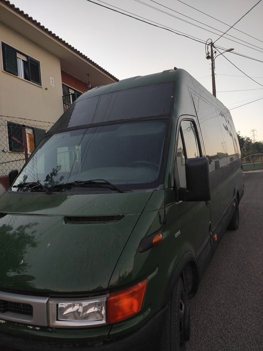 Iveco minibus 3 a 9 lugares