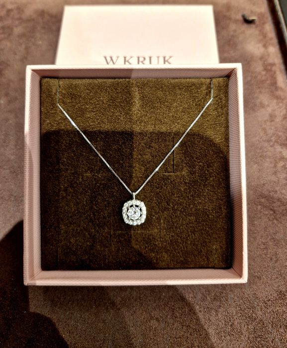 Naszyjnik srebny z cyrkoniami, regulacja naszyjnika