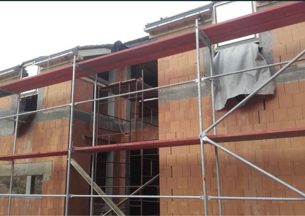 Wynajem sprzedaż rusztowań, osuszaczy, drabin dekarskich itd