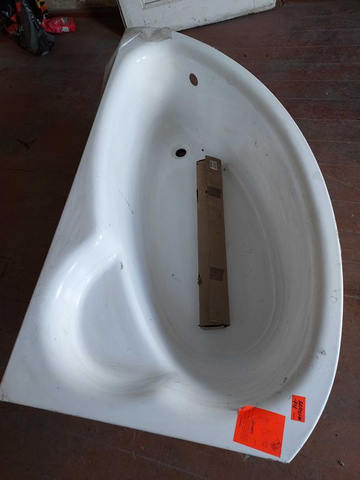 Narożną wanna 150x85