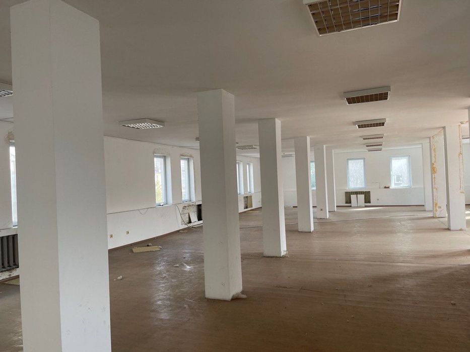 Комерційна нерухомість за адресою вул. Перемоги (площа 4947,1 м²) - Atlanta.ua - фото 4