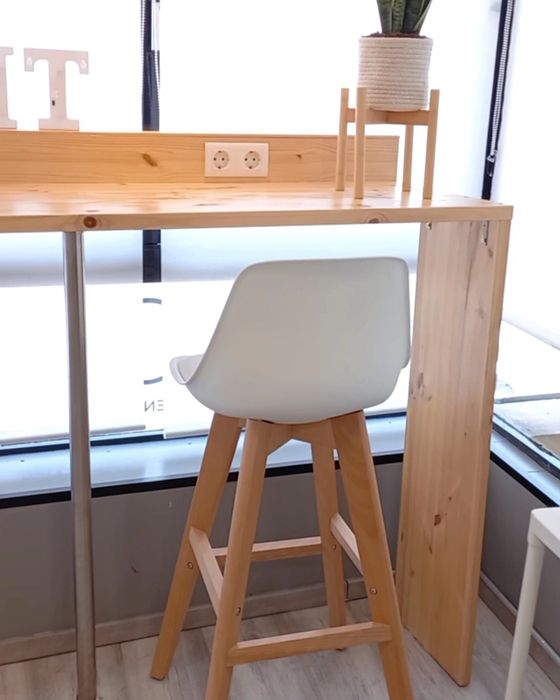 Bancada de madeira em L