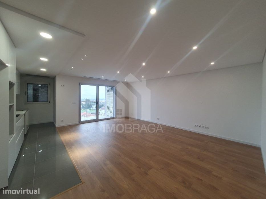 Apartamento T2, em São Vicente, Braga