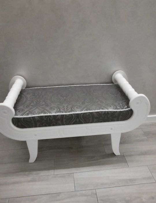 Пуф, Банкетка люкс