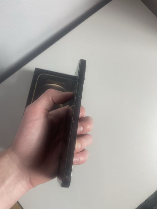 Iphone 12 pro stan idealny!! Z pudelkiem 128gb okazja