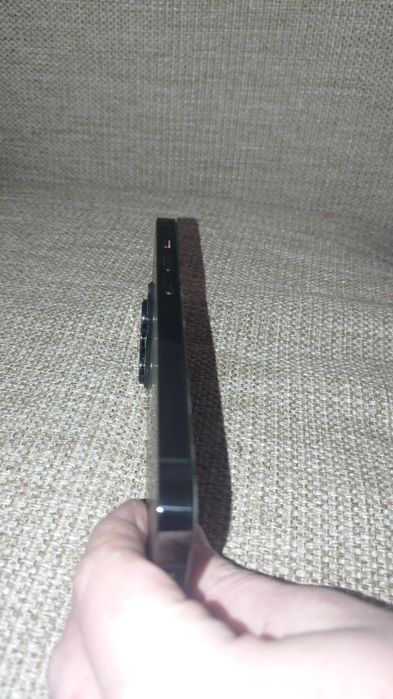 Продам айфон 14про