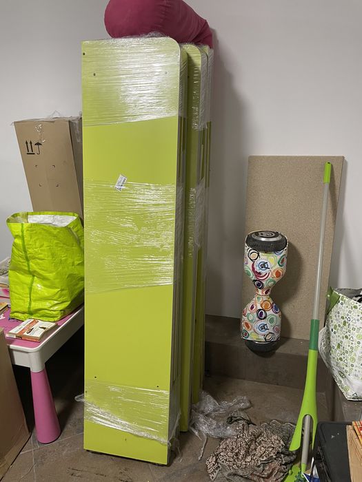 Дитяча шафа без дверцят