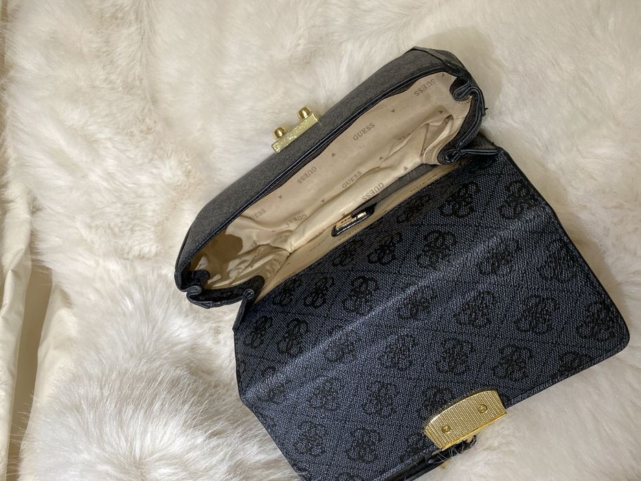 Сумка женская  кожа