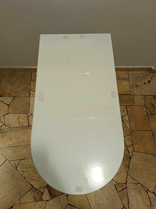 Stolik kosmetyczny manicure