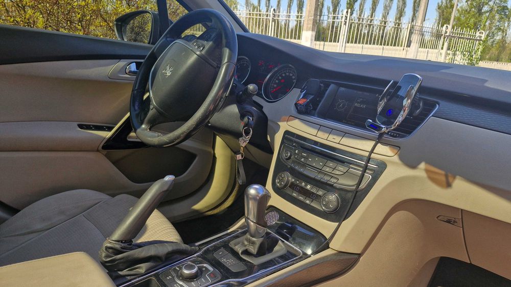 Продам Пежо 508sw 2013р.