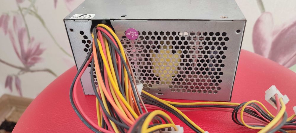 Блок питания Power Master PM-350CF 350W 80FAN на 350 Вт на запчасти