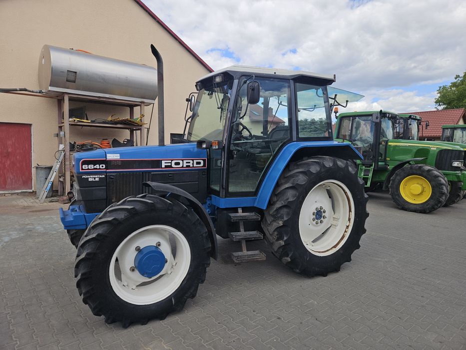 New holland  tm115  case john zetor brutto