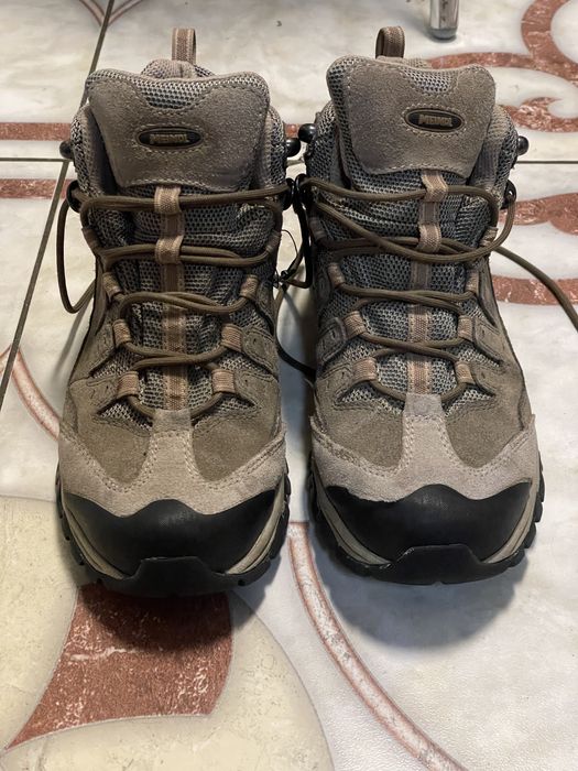 Трекінгові черевики 37,5