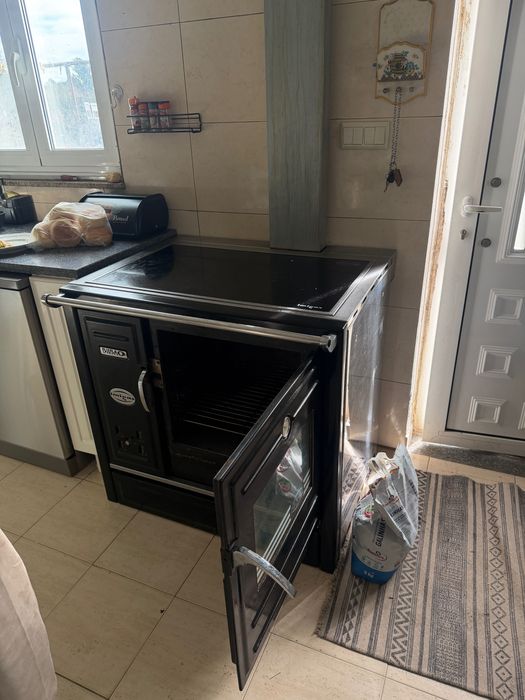 Fogão a lenha em muito bom estado