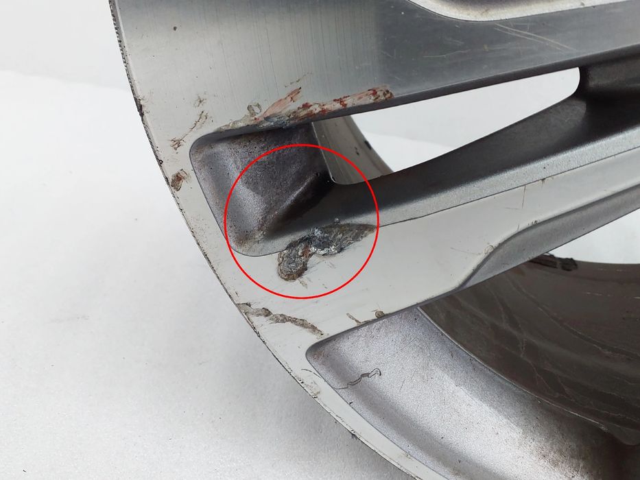Jante trás direita MERCEDES-BENZ Classe E (W212)