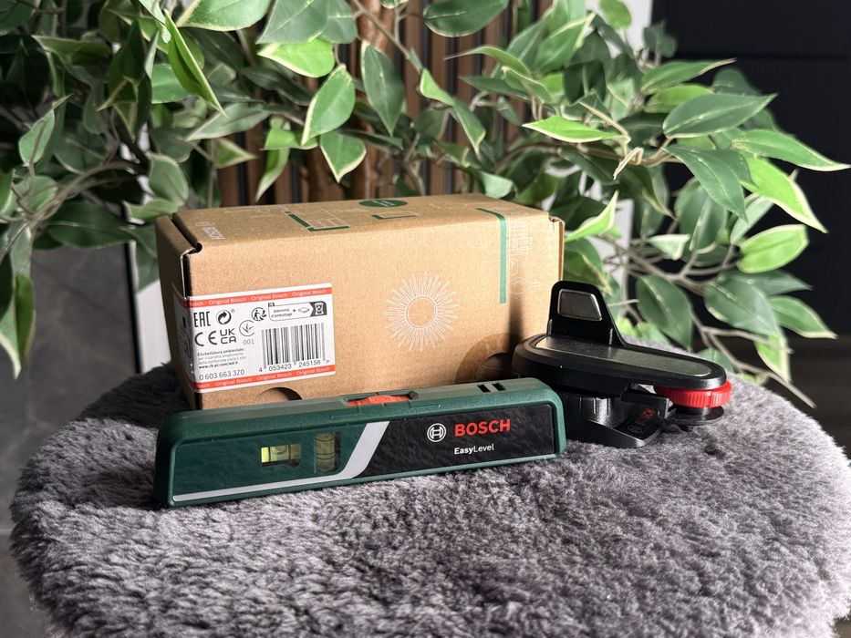 Poziomica laserowa BOSCH EasyLevel – Jak NOWA, użyta raz!