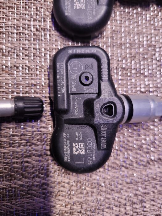 Czujniki cisnienia Nissan Renault wiele modeli,sprawdzone jak nowe c01