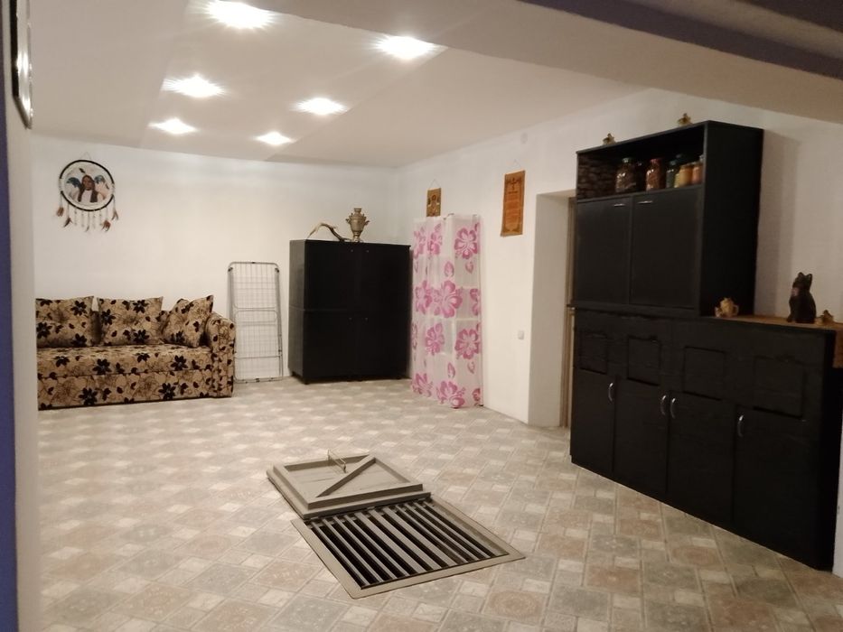 Продаж дома в г.Камянськое от собственника .Р-н жд вокз пос.Строителей