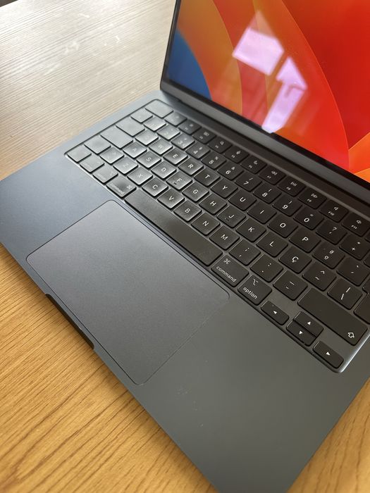 MacBook Air M3 | 13 inches64552838000385122