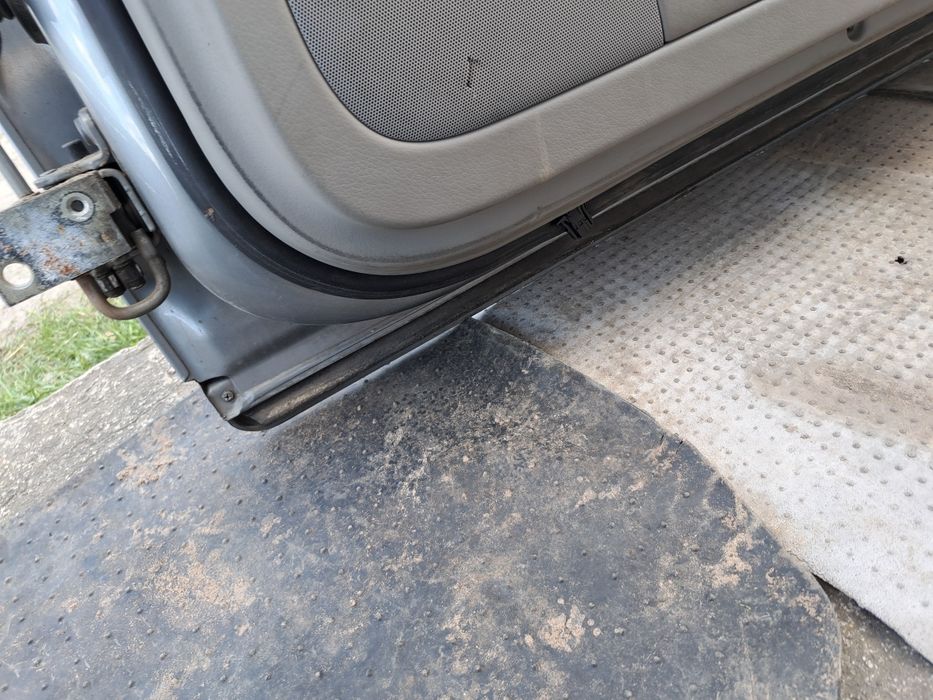 Audi a4 b6 drzwi prawy przód prawe ly7g ładne
