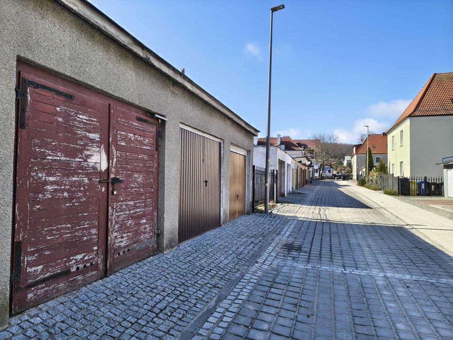 Strzyża, Gdańsk - garaż murowany, ul. Sychty