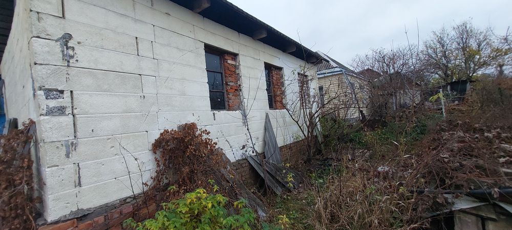 Продам два дома на участке в Солоницевке (п.Ольшаны)