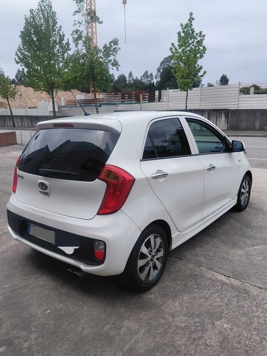 Kia Picanto 1.0  CVVT TX 2015 Sport