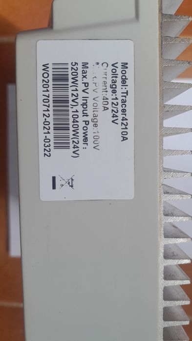 Epever Tracer 4210A 40A MPPT Solar Charge Controller64740305079681121