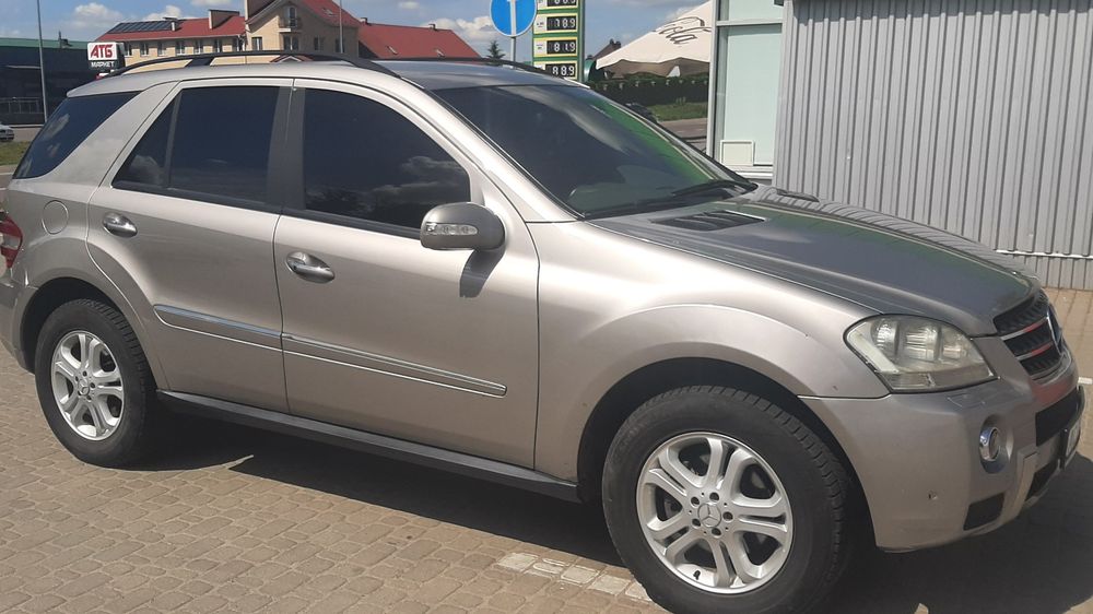 Продам Мерседес МЛ320  3.0 дизель 2008рв