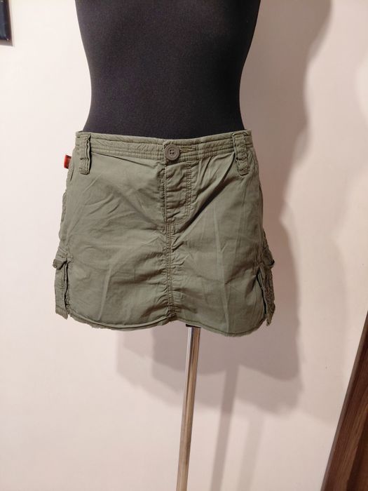 Spódnica damska marki Superdry, rozmiar M/L