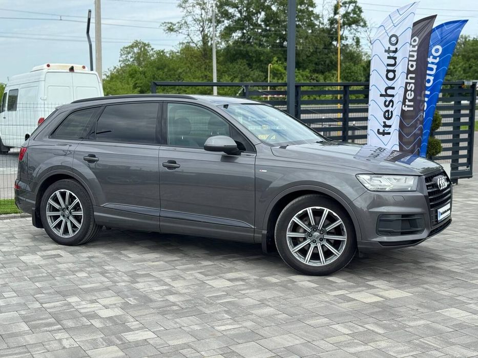Audi Q7 2018 freshauto