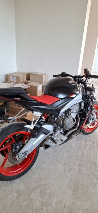 Aprilia Tuono 660  2021 року