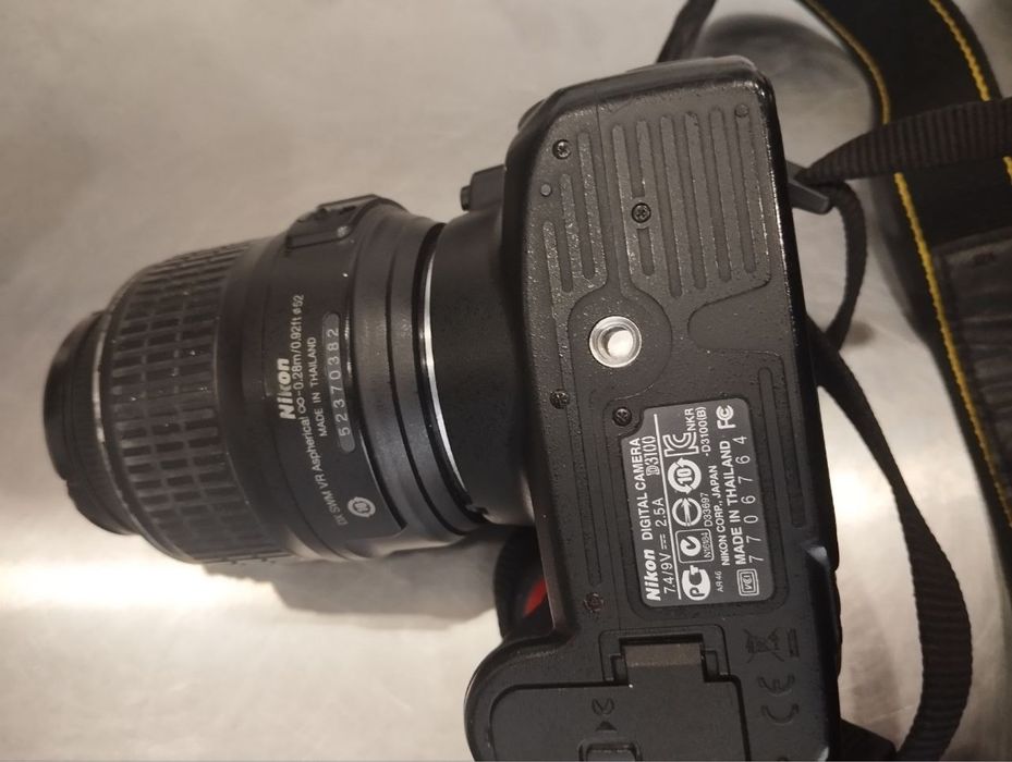 фотоапарат Nikon D3100